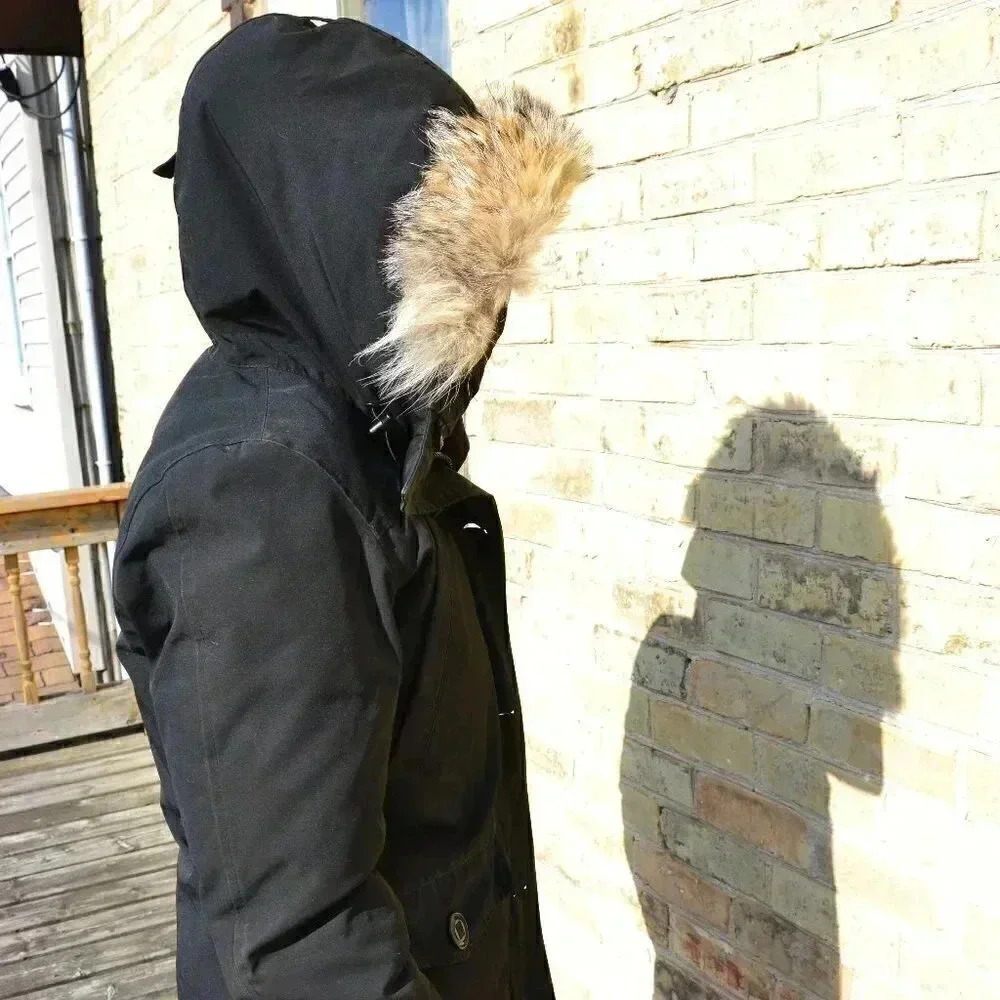 Authentic Canada Goose Jacket - Picture 5 of 16